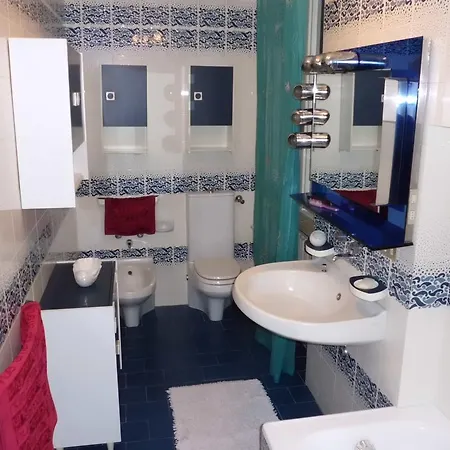 Gli Oleandri Bed & Breakfast *