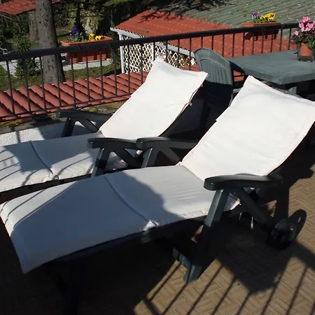 Gli Oleandri Bed and breakfast Bolano